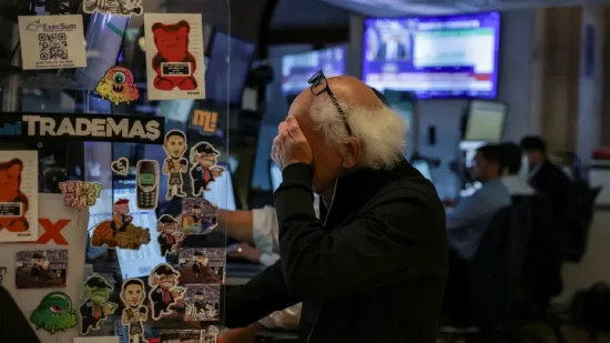 股票股票配资 午盘：美股继续走低 科技巨头股价普遍下跌